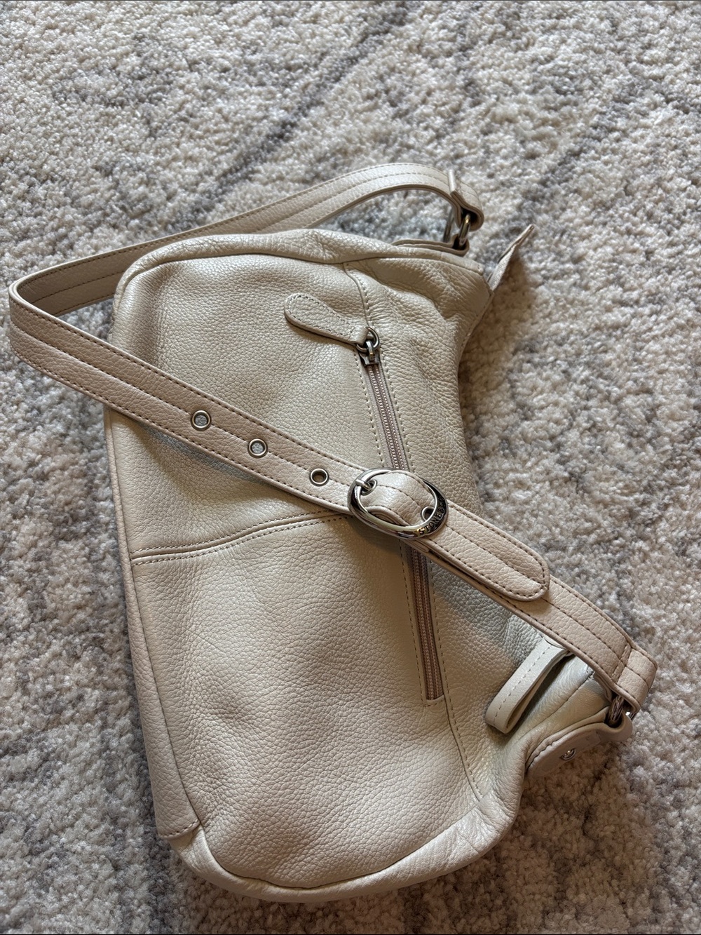 Stone & Co. Cream Leather Shoulder Bag with Front Zip Pockets - Picture 8 of 8